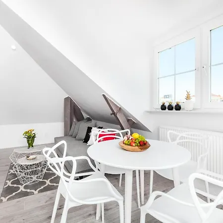 Sopot Pier Apartments By Oneapartments-2